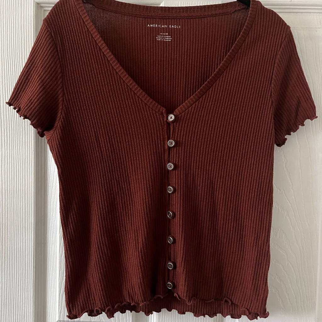 American Eagle Button Top